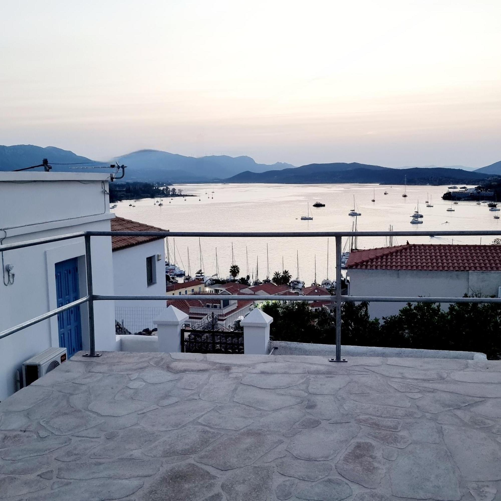 Panoramic View Apartment Poros Town Luaran gambar
